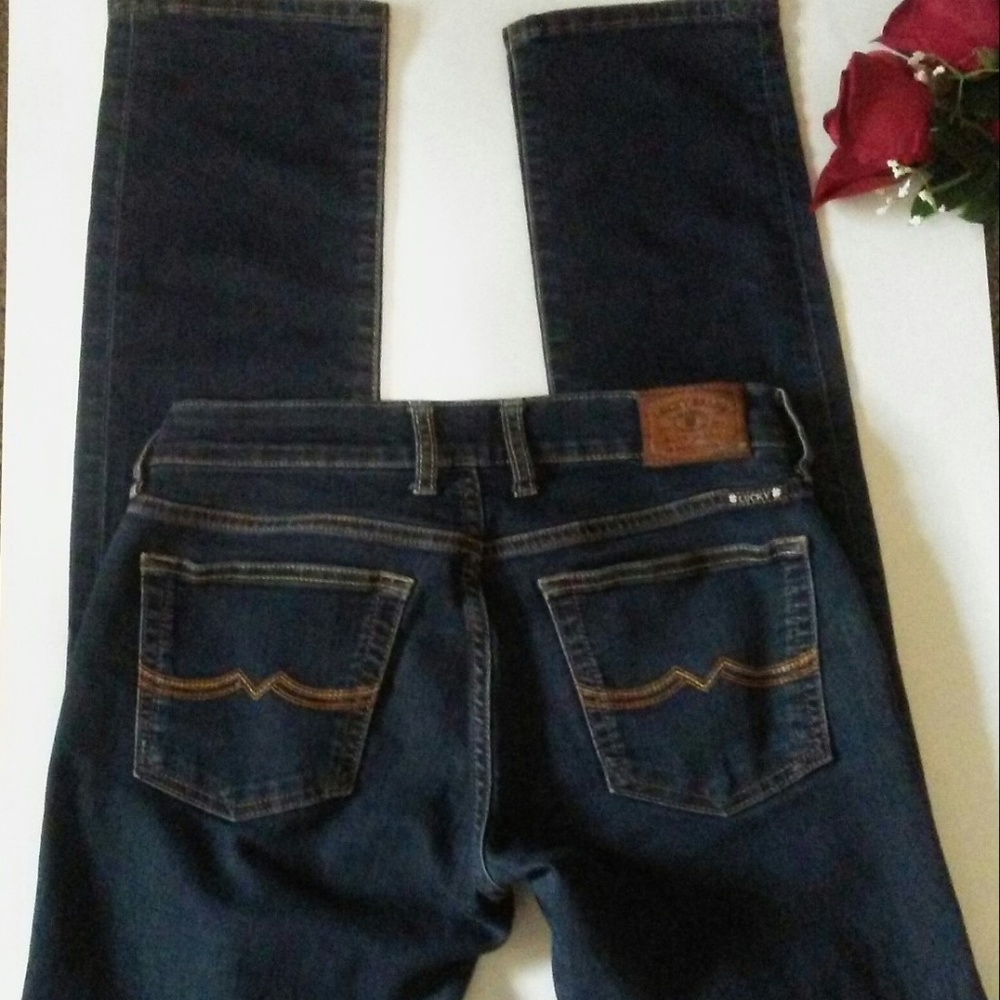 Lucky Brand Sweet N Straight Jean size 2/26